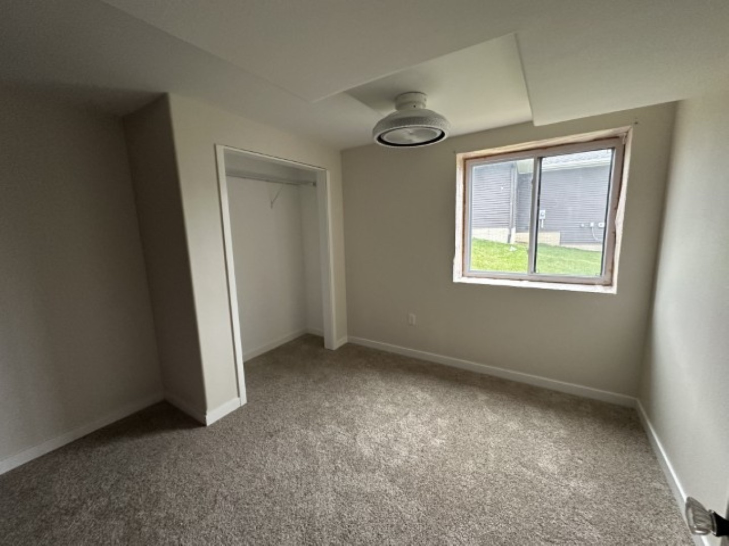 4595 Meadow Creek Drive Palo IA 52324