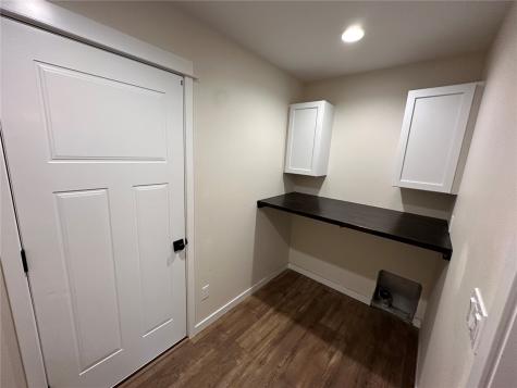 4595 Meadow Creek Drive Palo IA 52324