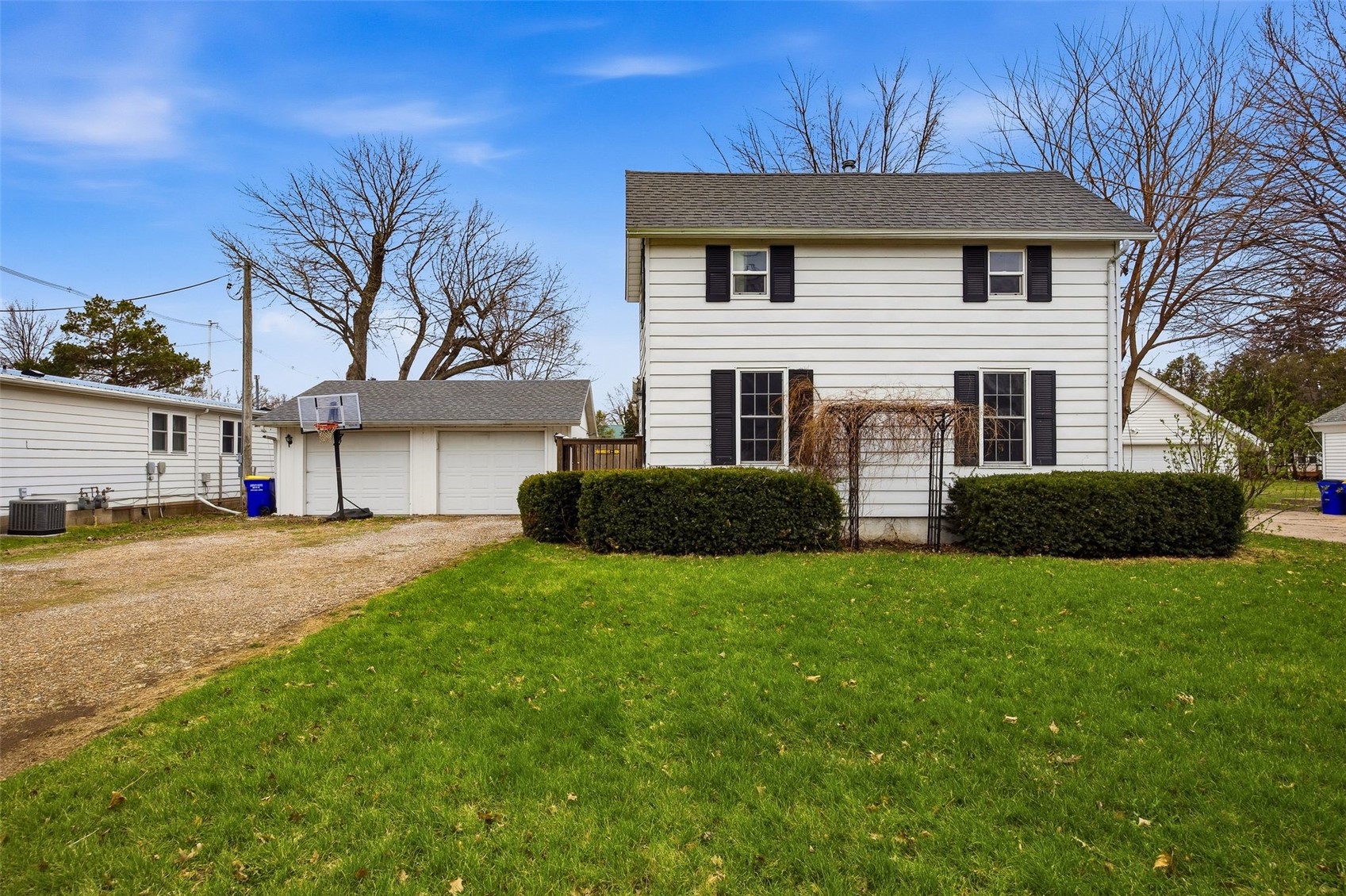 126 C Avenue Kalona IA 52247