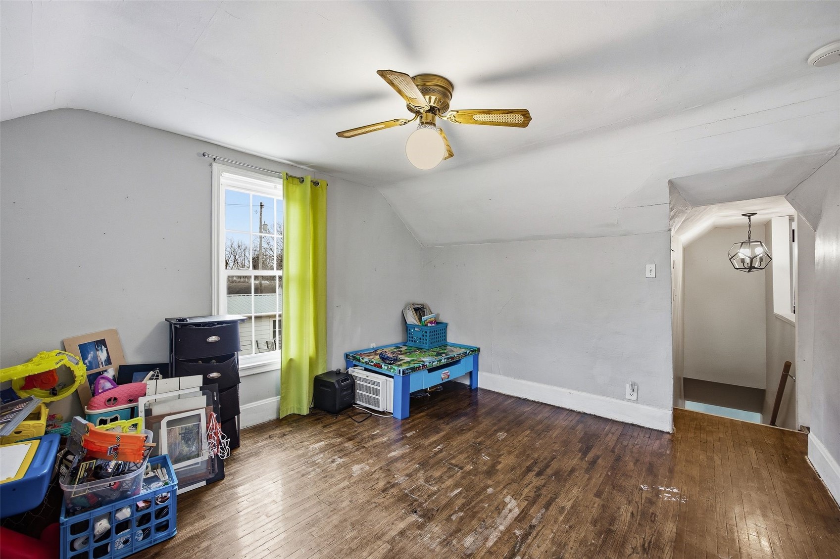 126 C Avenue Kalona IA 52247
