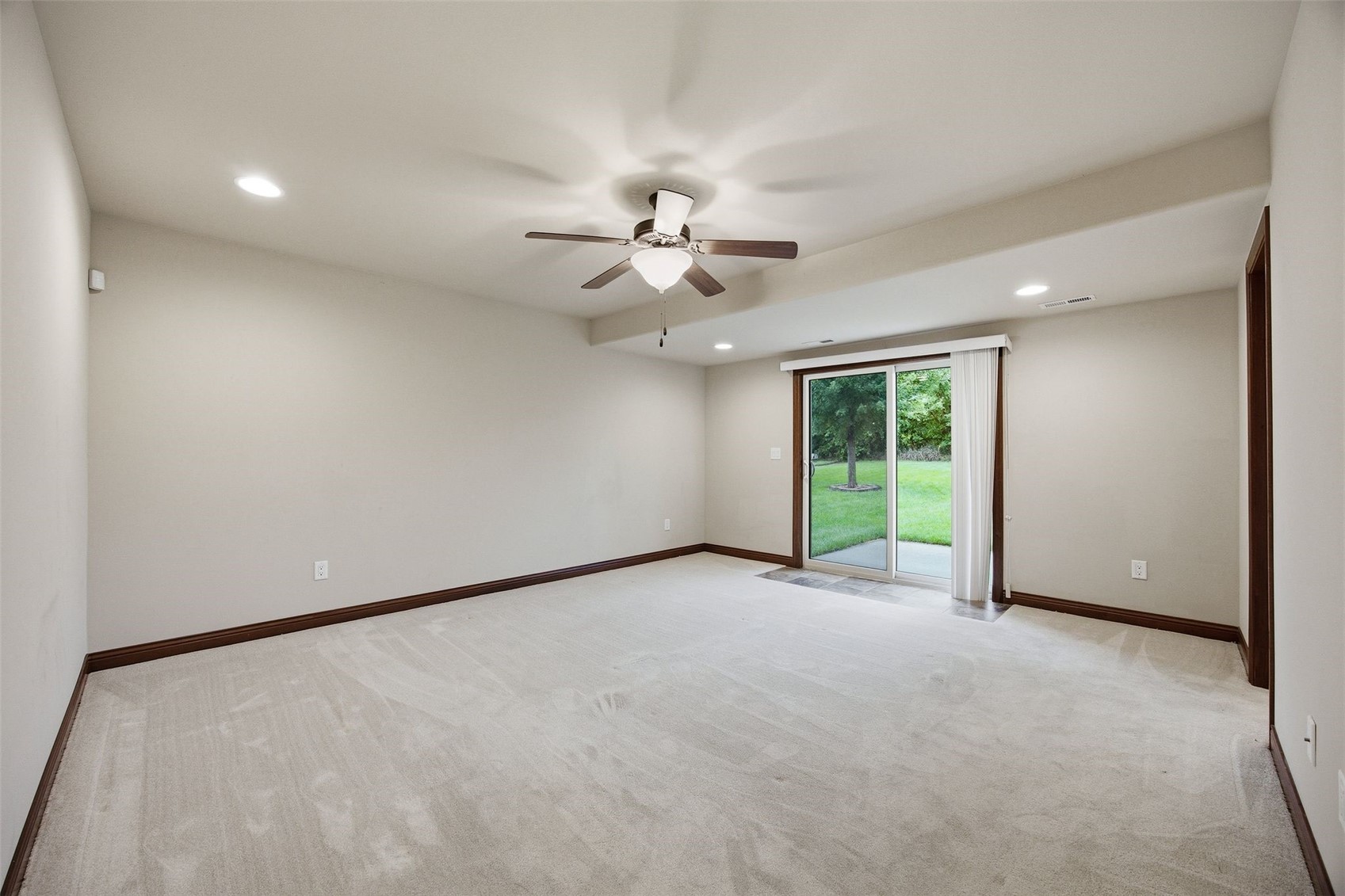 513 Bainberry Street Tiffin IA 52340