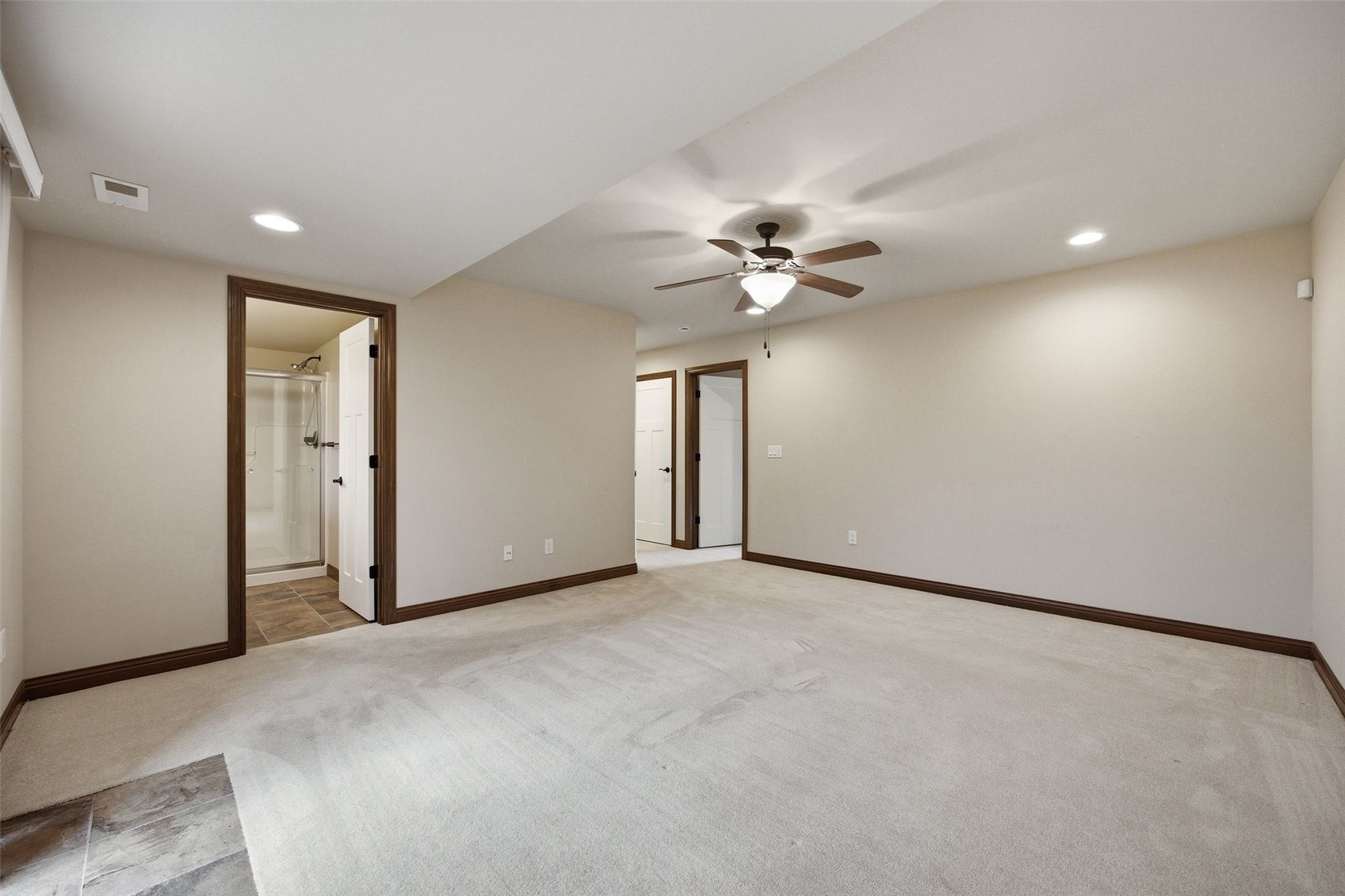 513 Bainberry Street Tiffin IA 52340