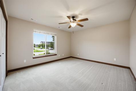 513 Bainberry Street Tiffin IA 52340