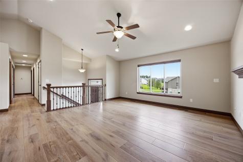 513 Bainberry Street Tiffin IA 52340