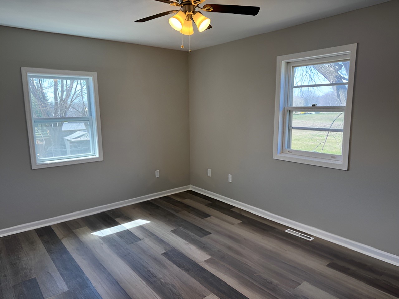711 12th Street Kalona IA 52247