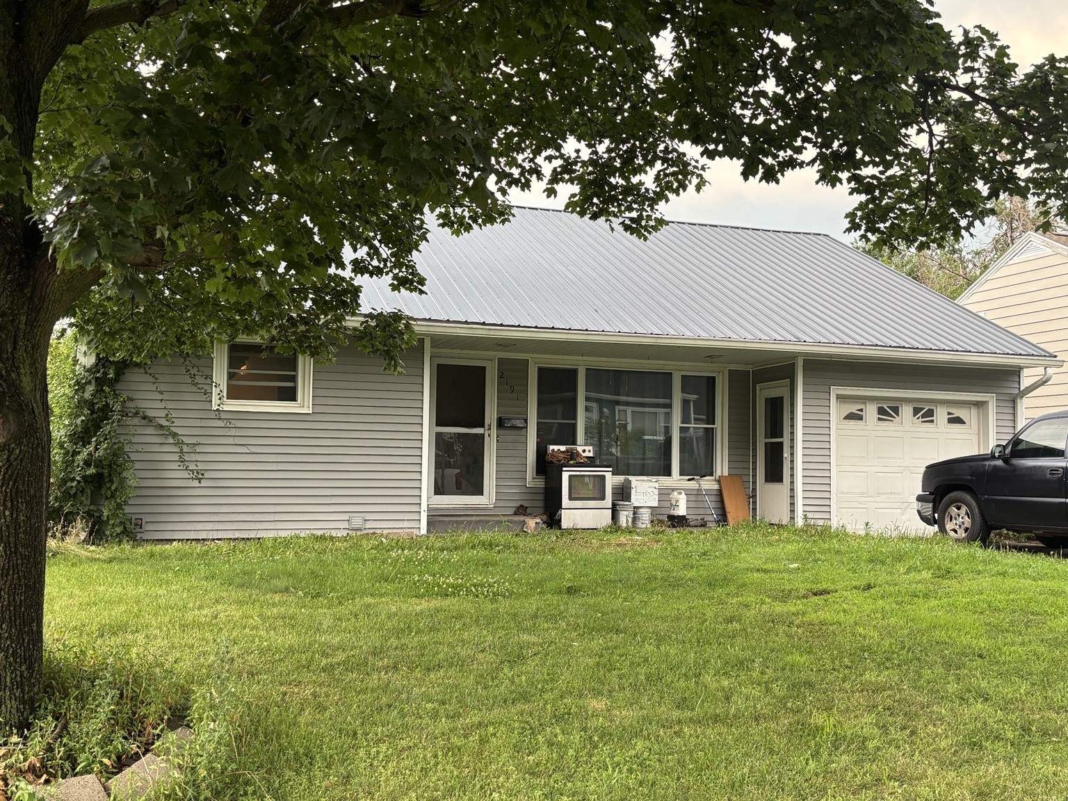 2191 Chandler Street SW Cedar Rapids IA 52404