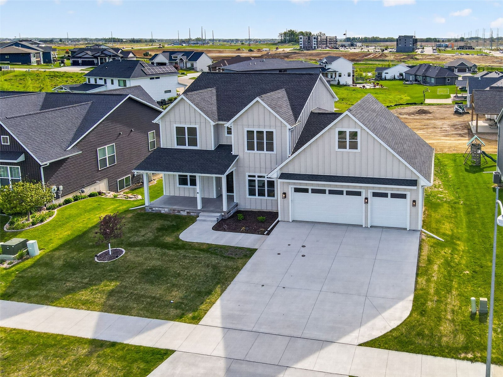 1700 Green Oak Pass Tiffin IA 52340