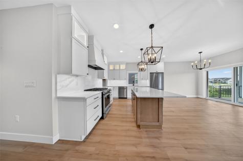 1700 Green Oak Pass Tiffin IA 52340
