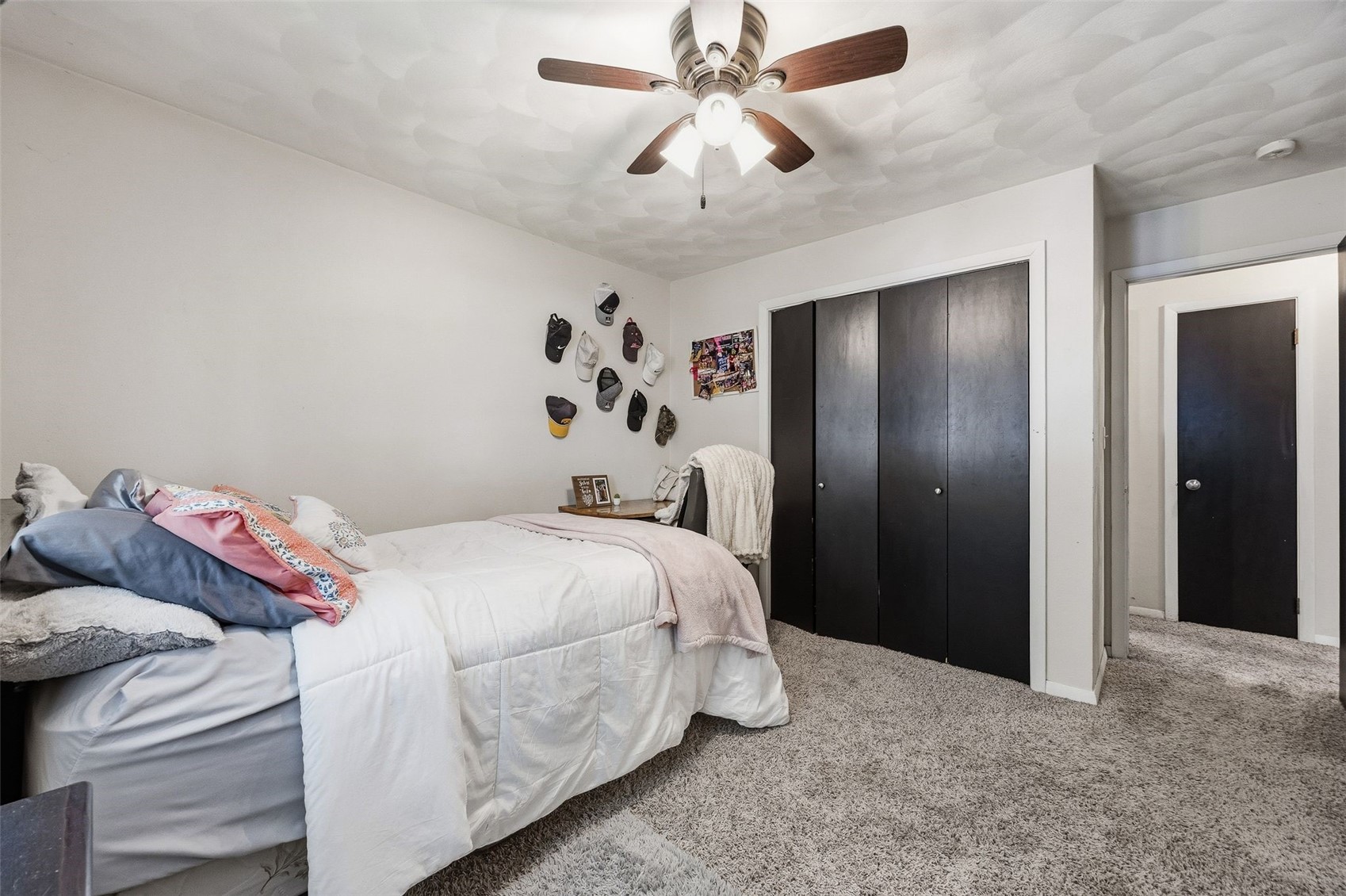 209 N Walnut Street Winfield IA 52659