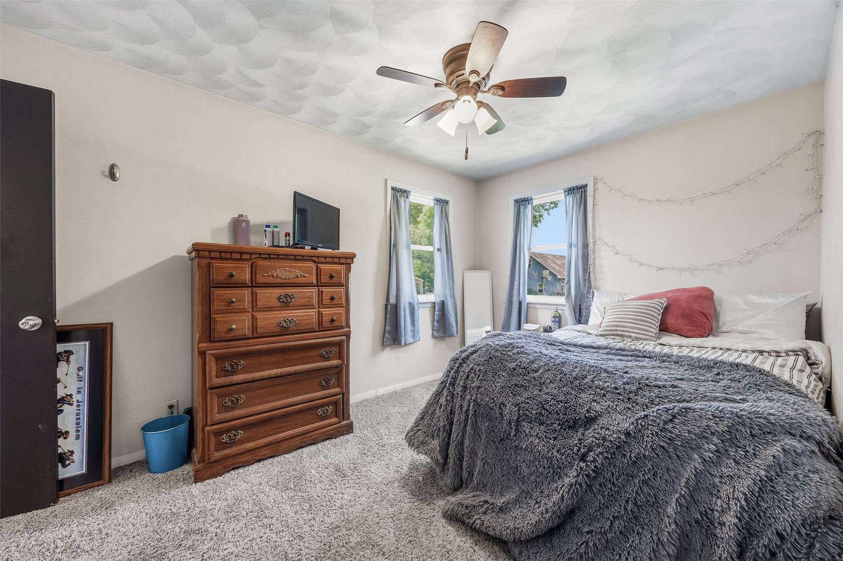 209 N Walnut Street Winfield IA 52659