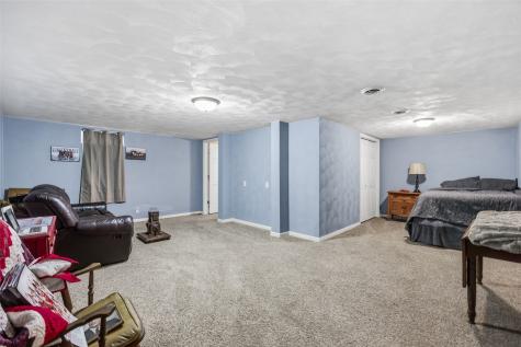209 N Walnut Street Winfield IA 52659