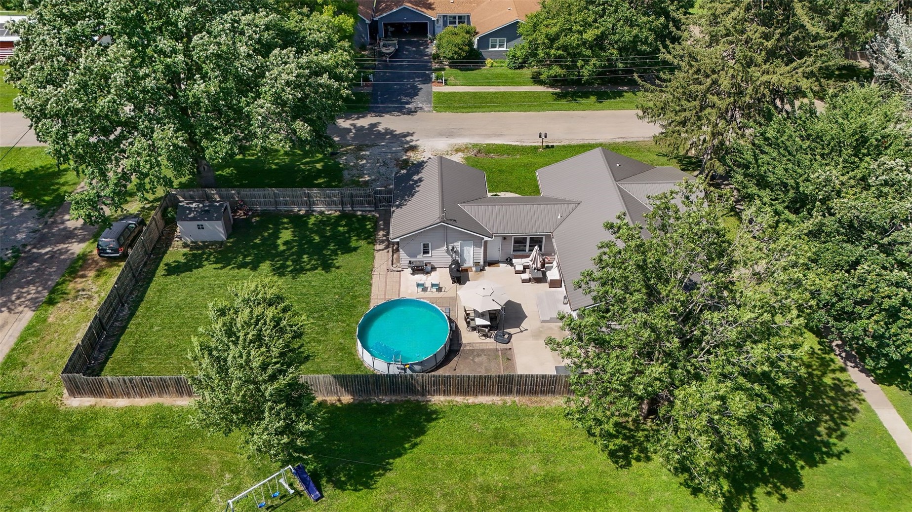 209 N Walnut Street Winfield IA 52659