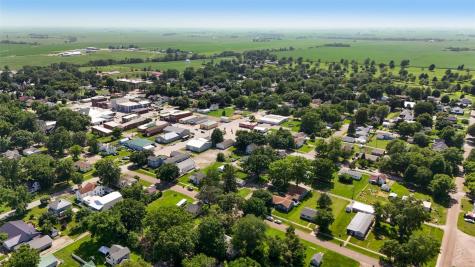 209 N Walnut Street Winfield IA 52659