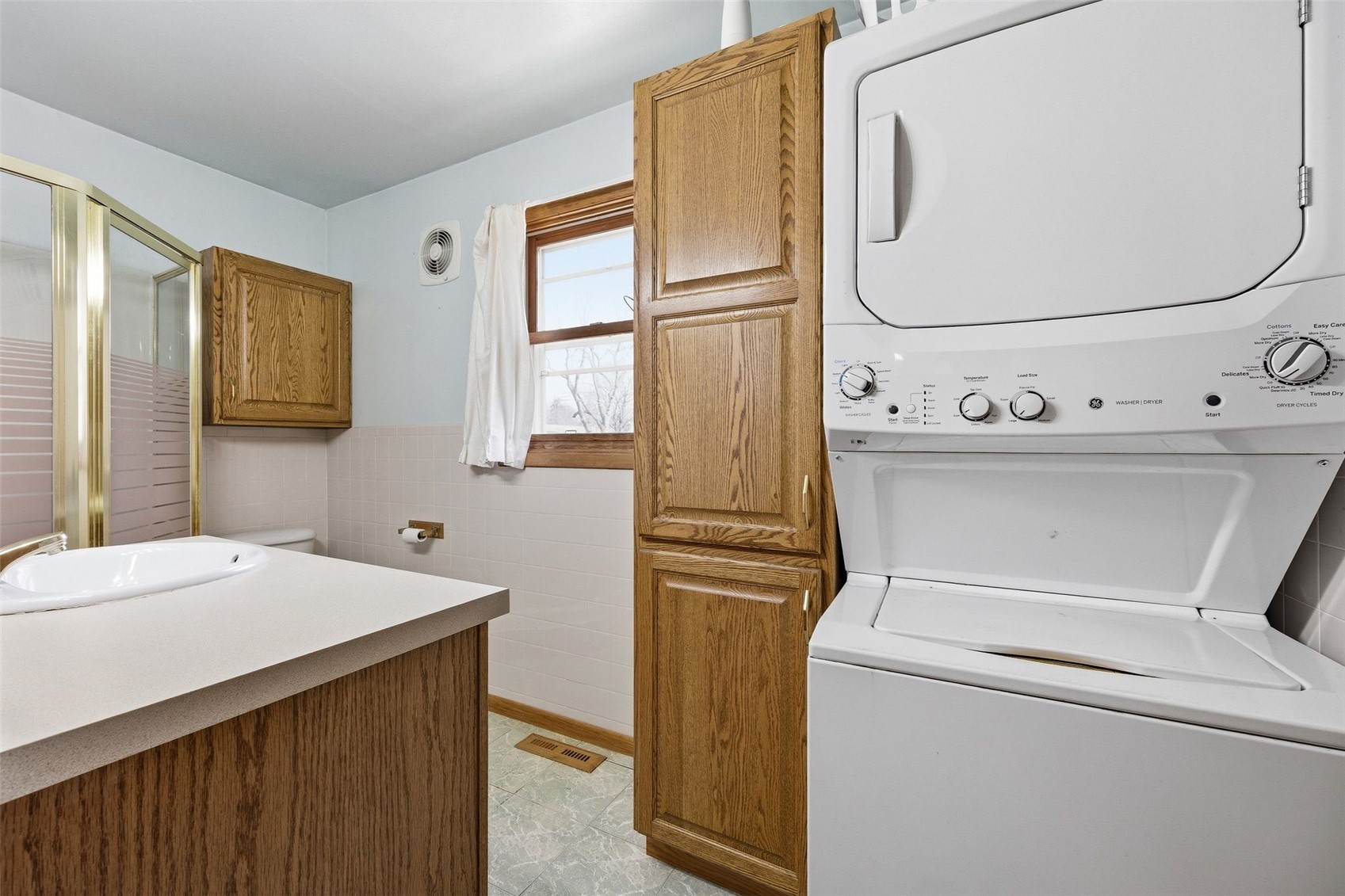 136 Clara Avenue Manchester IA 52057
