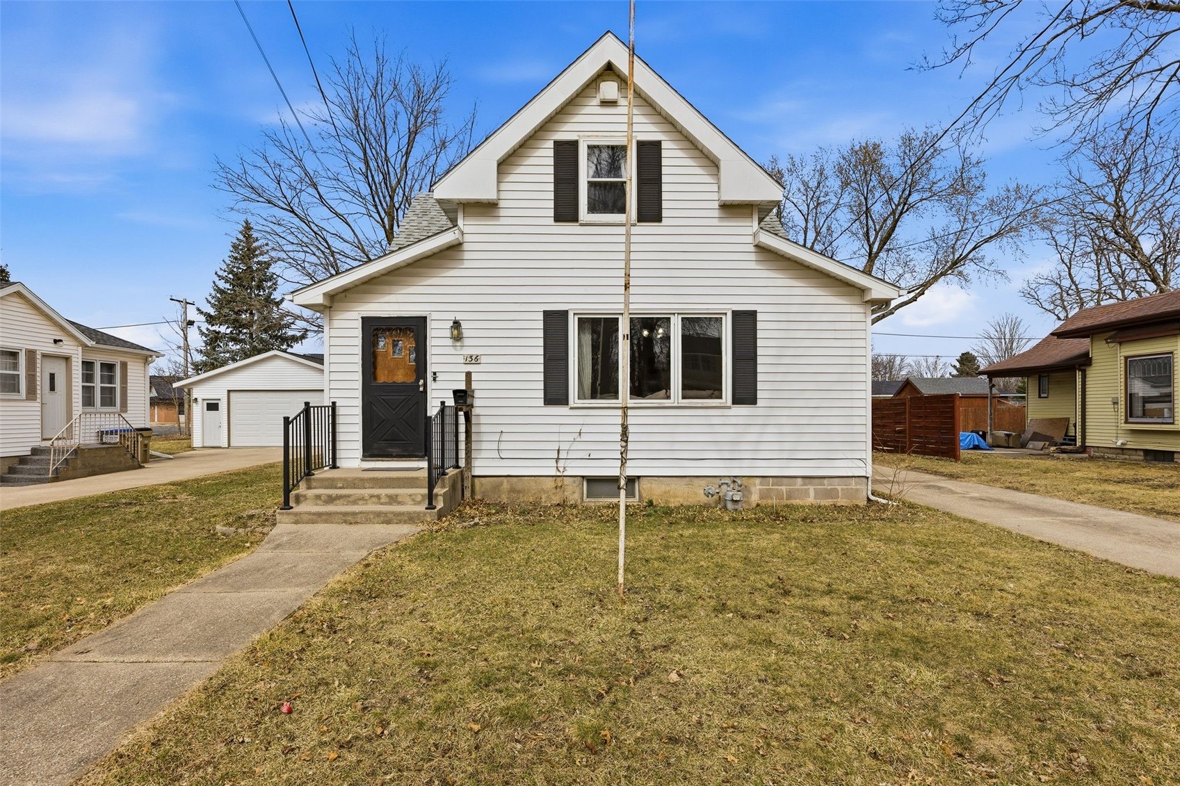 136 Clara Avenue Manchester IA 52057