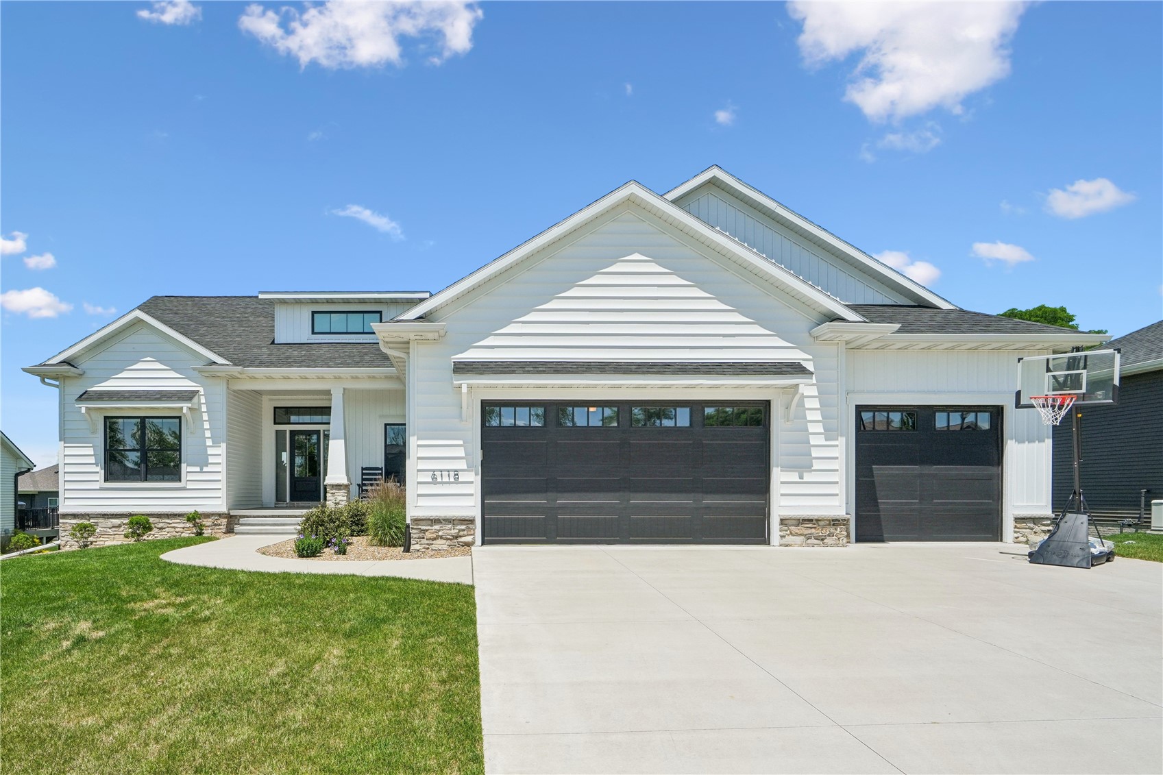 6118 Rapids Ridge Road NE Cedar Rapids IA 52411
