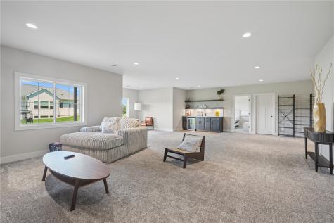 6118 Rapids Ridge Road NE Cedar Rapids IA 52411