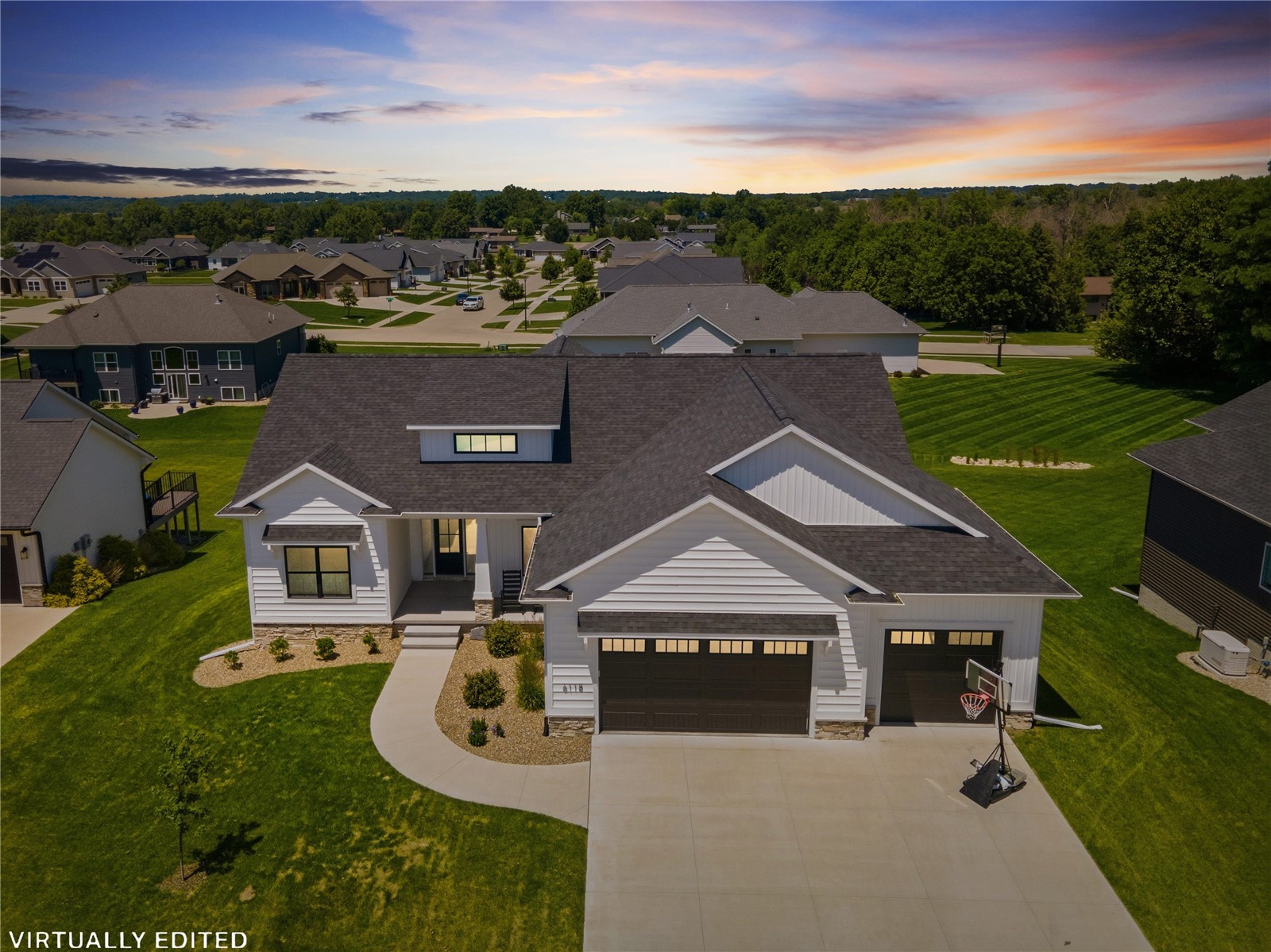 6118 Rapids Ridge Road NE Cedar Rapids IA 52411