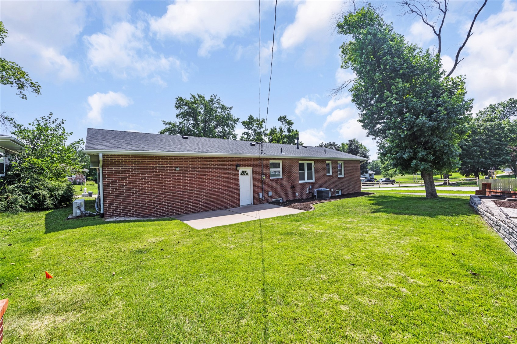 1449 25th Street SE Cedar Rapids IA 52403