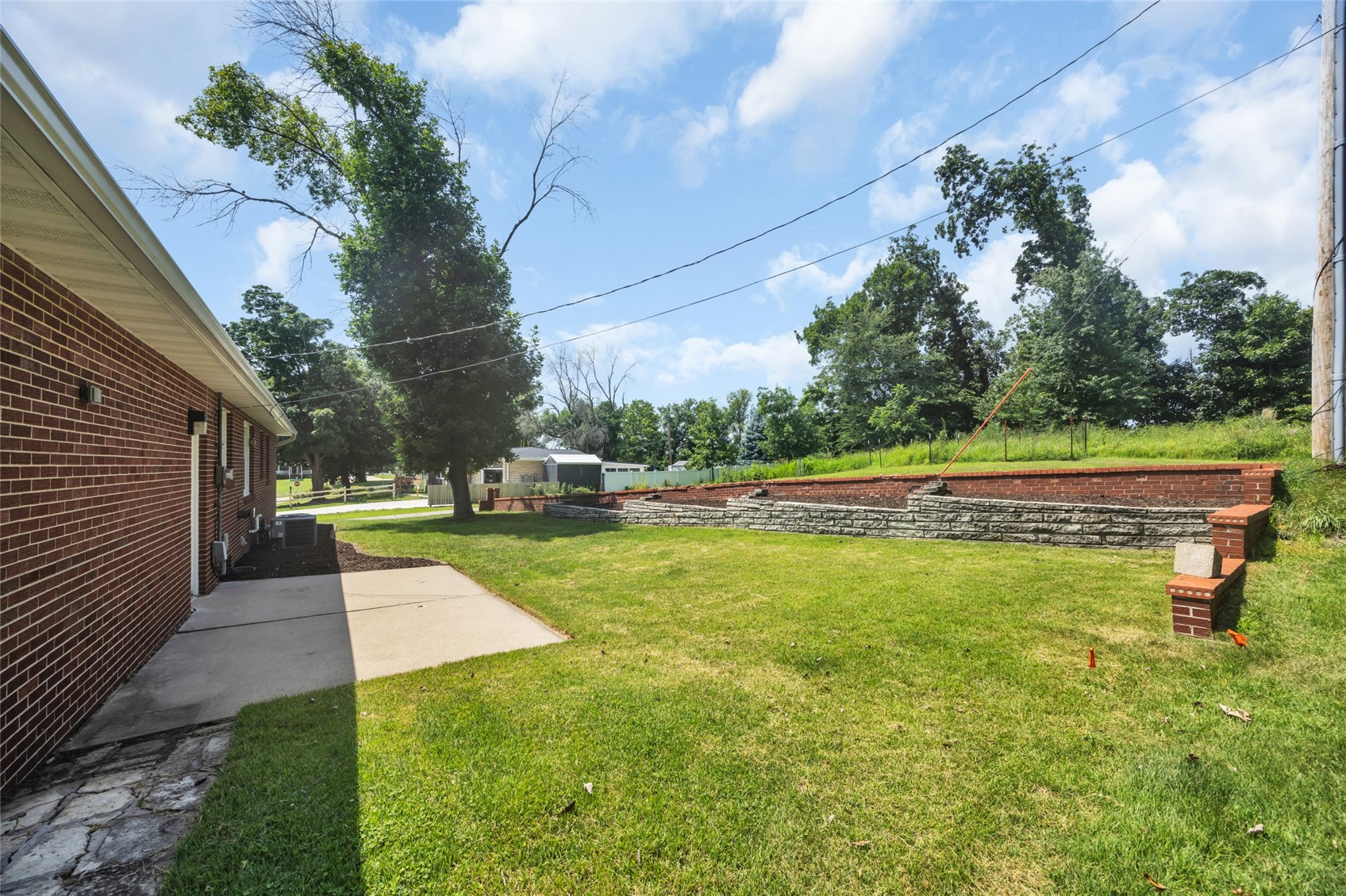 1449 25th Street SE Cedar Rapids IA 52403