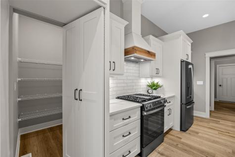 5327 Silver Ridge Marion IA 52302