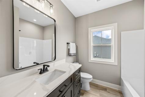 5327 Silver Ridge Marion IA 52302
