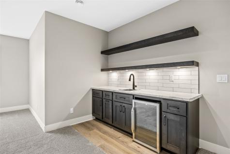 5327 Silver Ridge Marion IA 52302