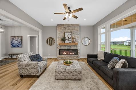 5327 Silver Ridge Marion IA 52302
