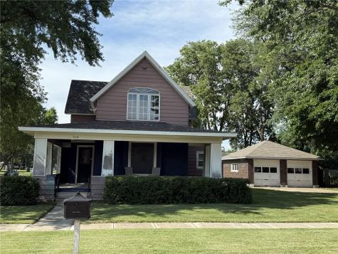 514 2nd Street NW Independence IA 50644