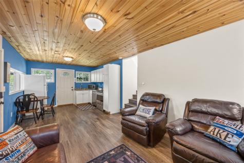 24404 204th Avenue Manchester IA 52057