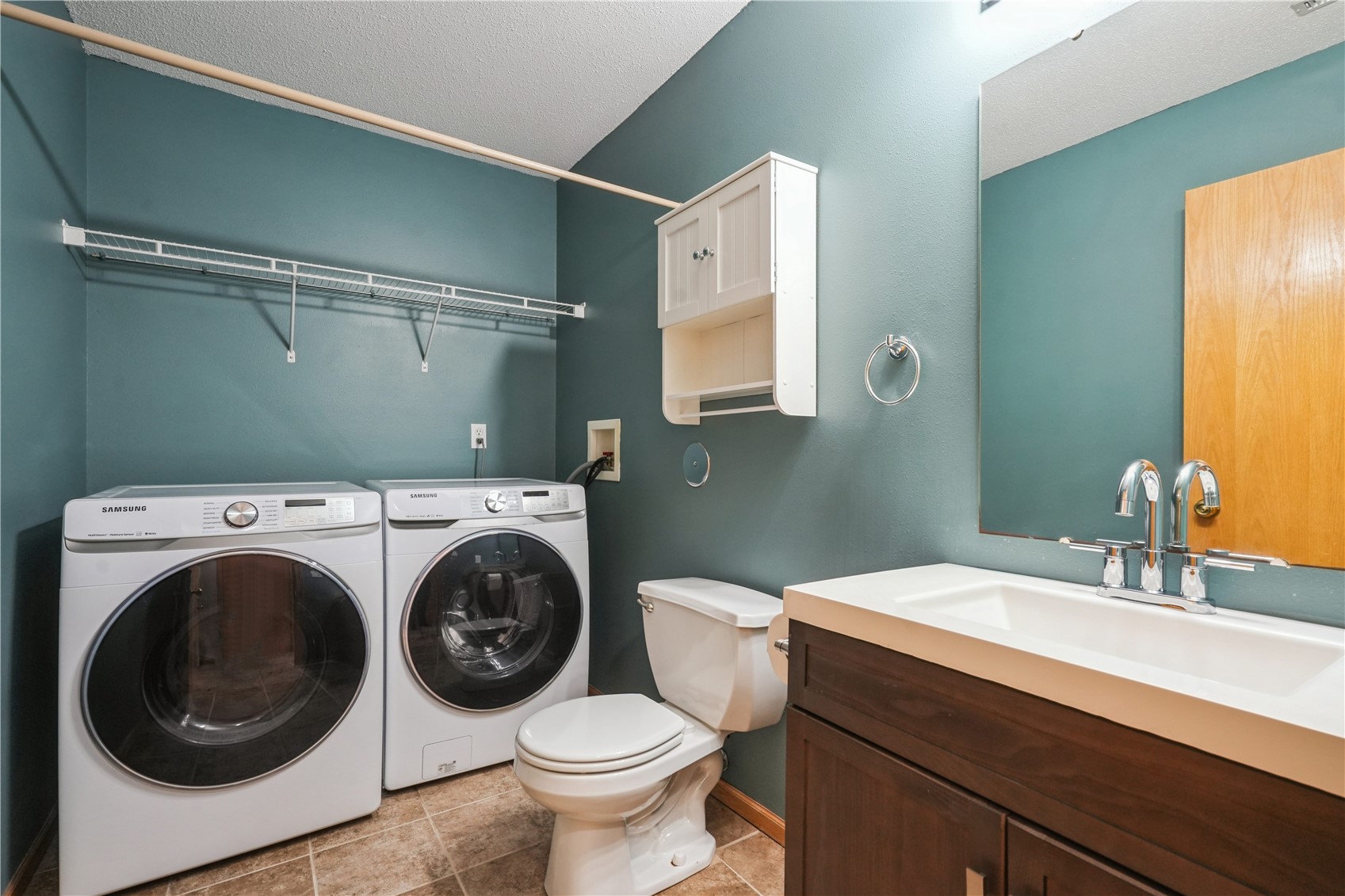 829 71st Street NE Cedar Rapids IA 52402