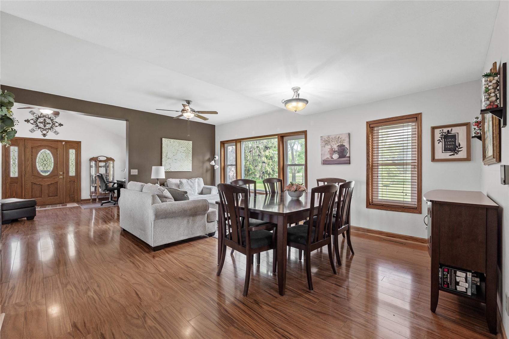 4427 J Street SW Cedar Rapids IA 52404