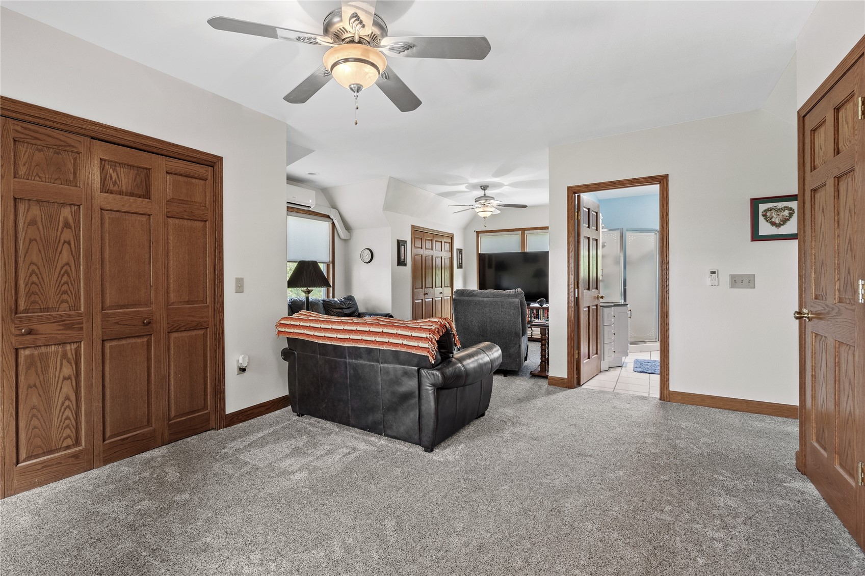 4427 J Street SW Cedar Rapids IA 52404