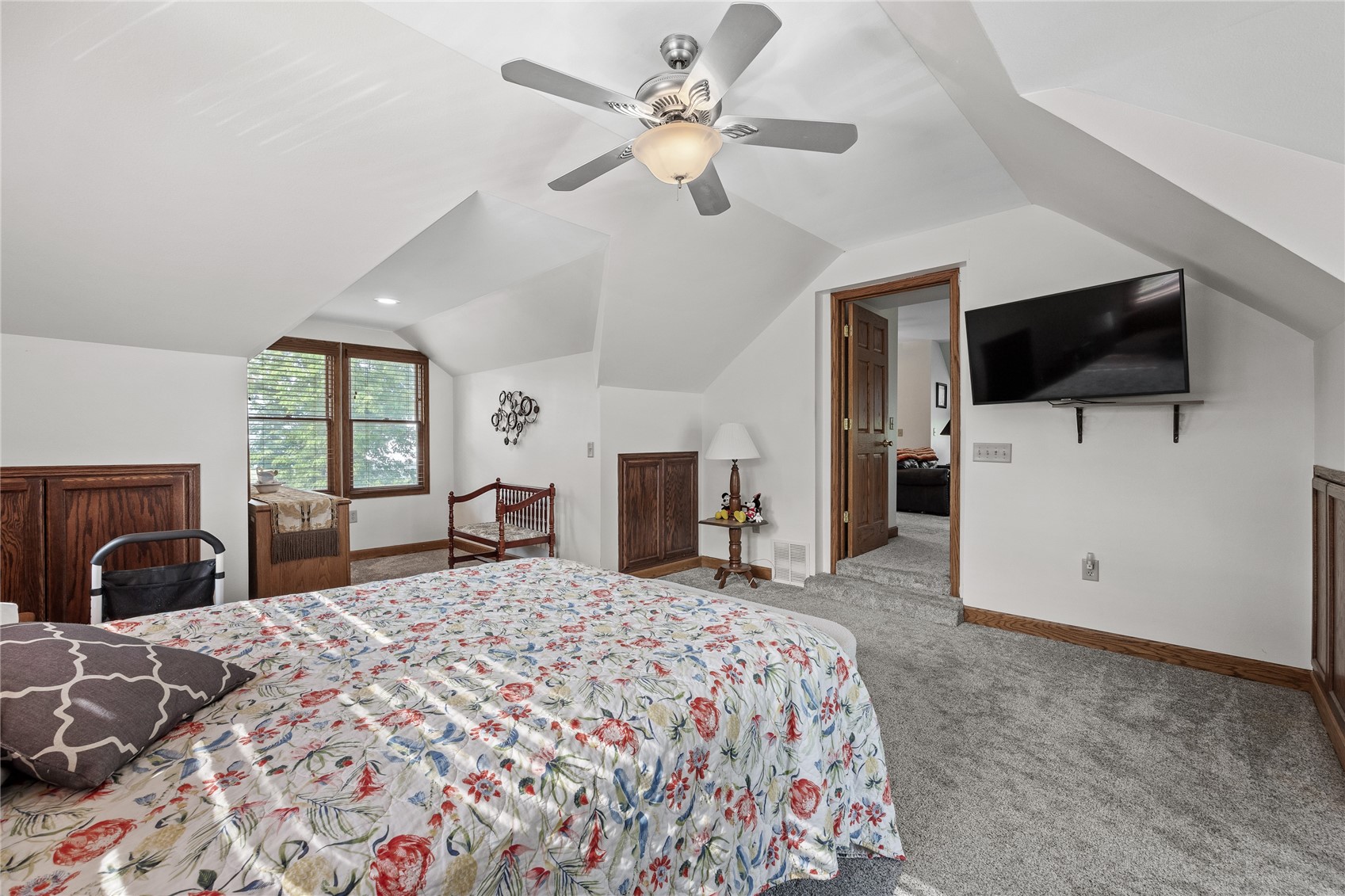 4427 J Street SW Cedar Rapids IA 52404