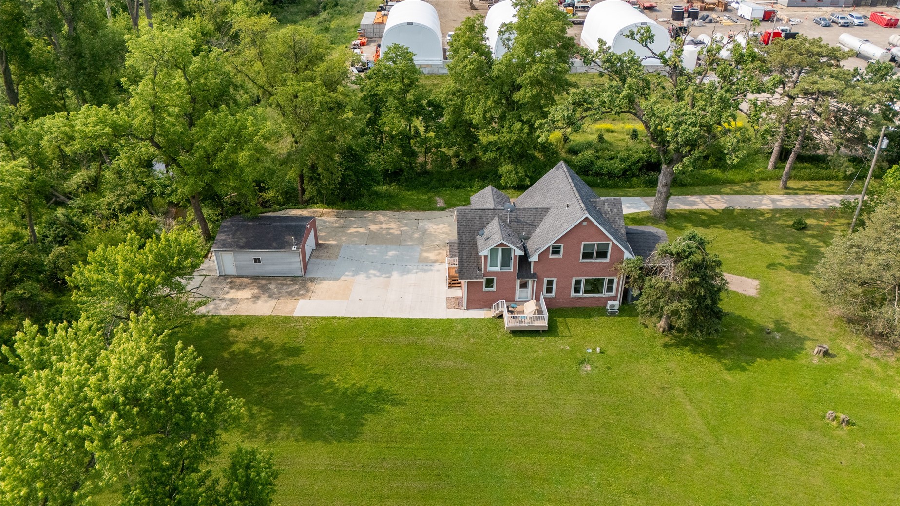 4427 J Street SW Cedar Rapids IA 52404