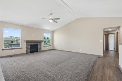 6154 Glenwood Drive Marion IA 52302