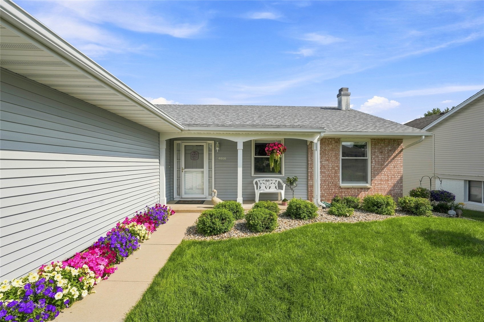 4806 Montclair Drive NW Cedar Rapids IA 52405