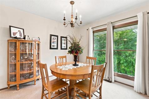 4806 Montclair Drive NW Cedar Rapids IA 52405