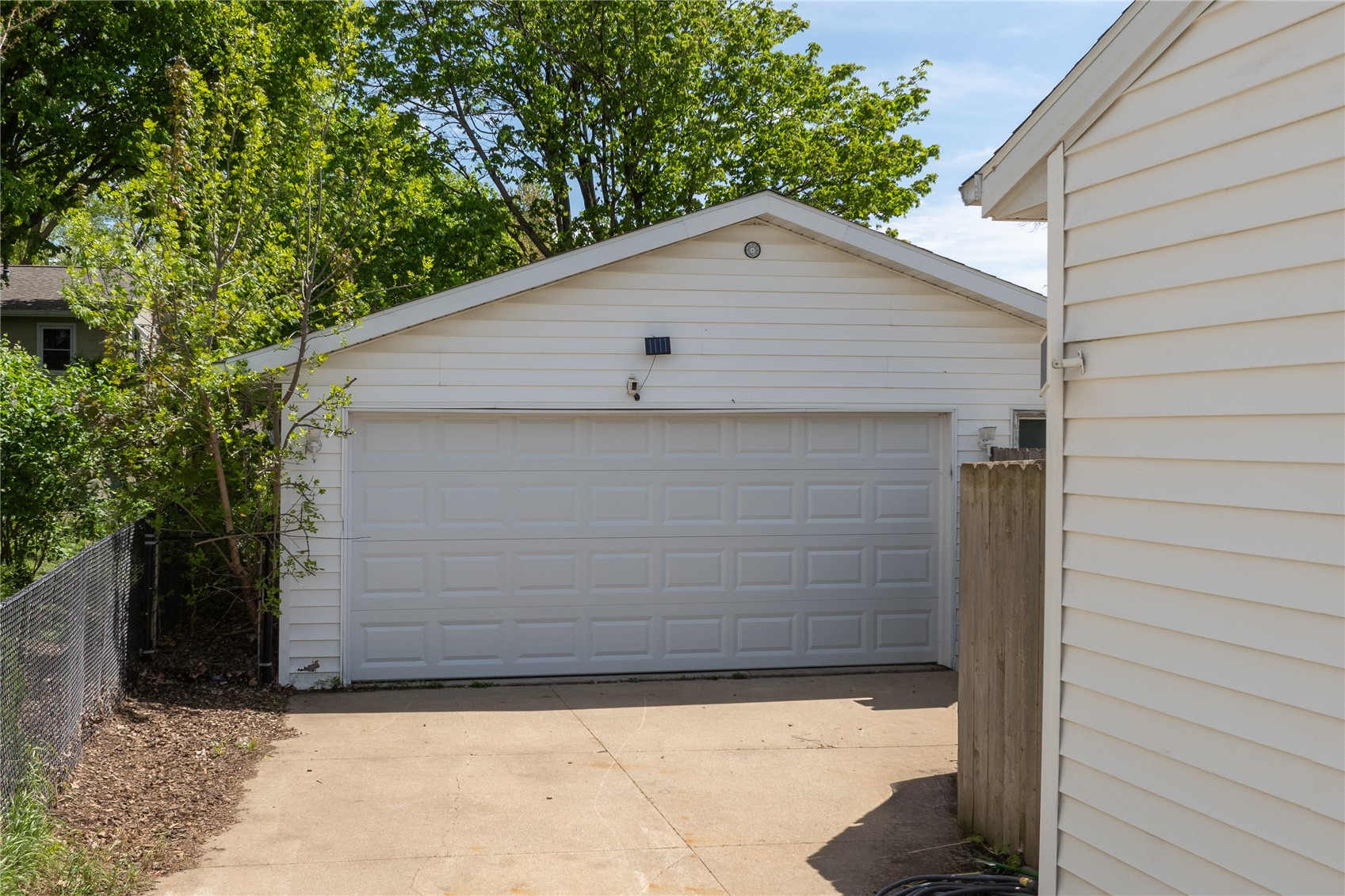 1625 South View NW Cedar Rapids IA 52405