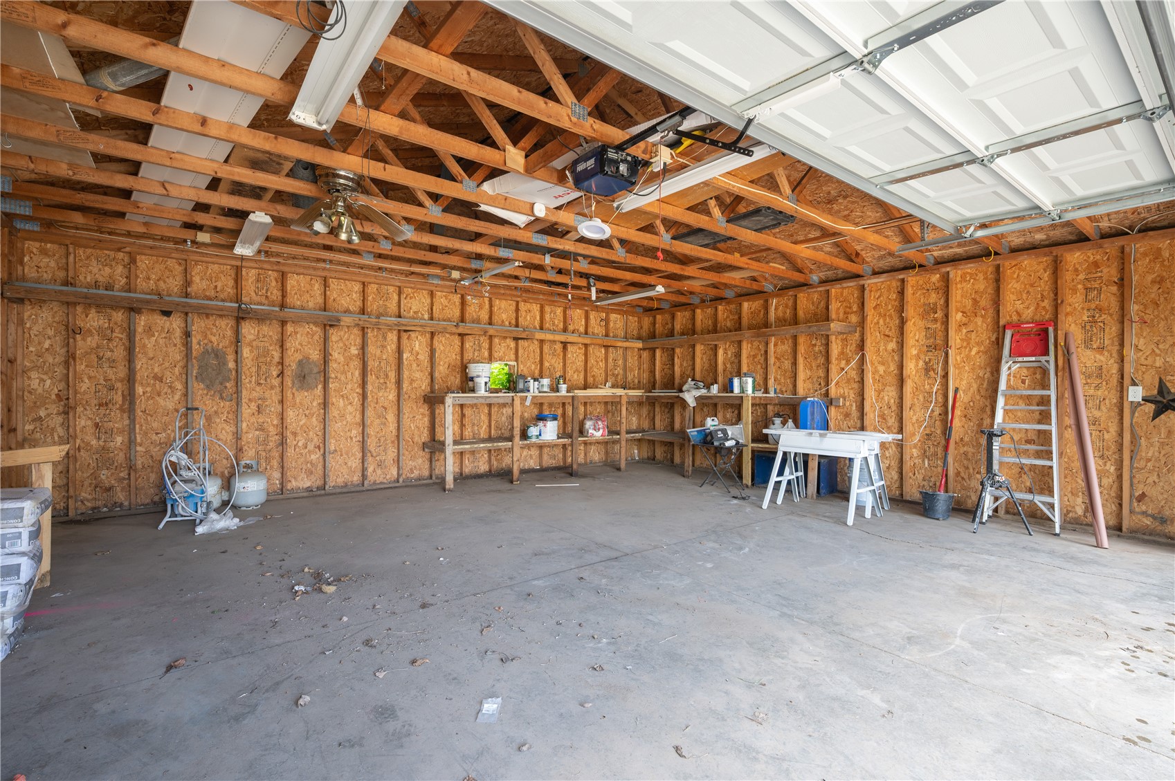 1625 South View NW Cedar Rapids IA 52405