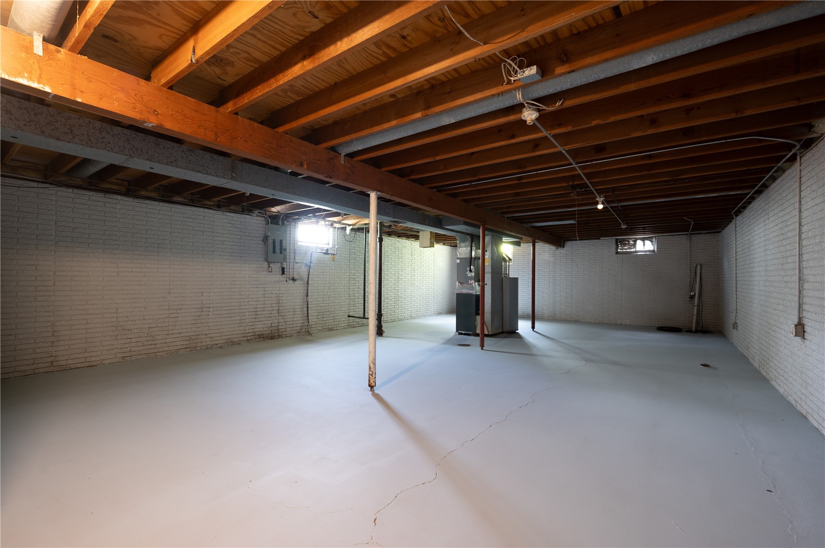 1625 South View NW Cedar Rapids IA 52405