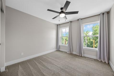 7202 Country Ridge Drive NW Cedar Rapids IA 52405
