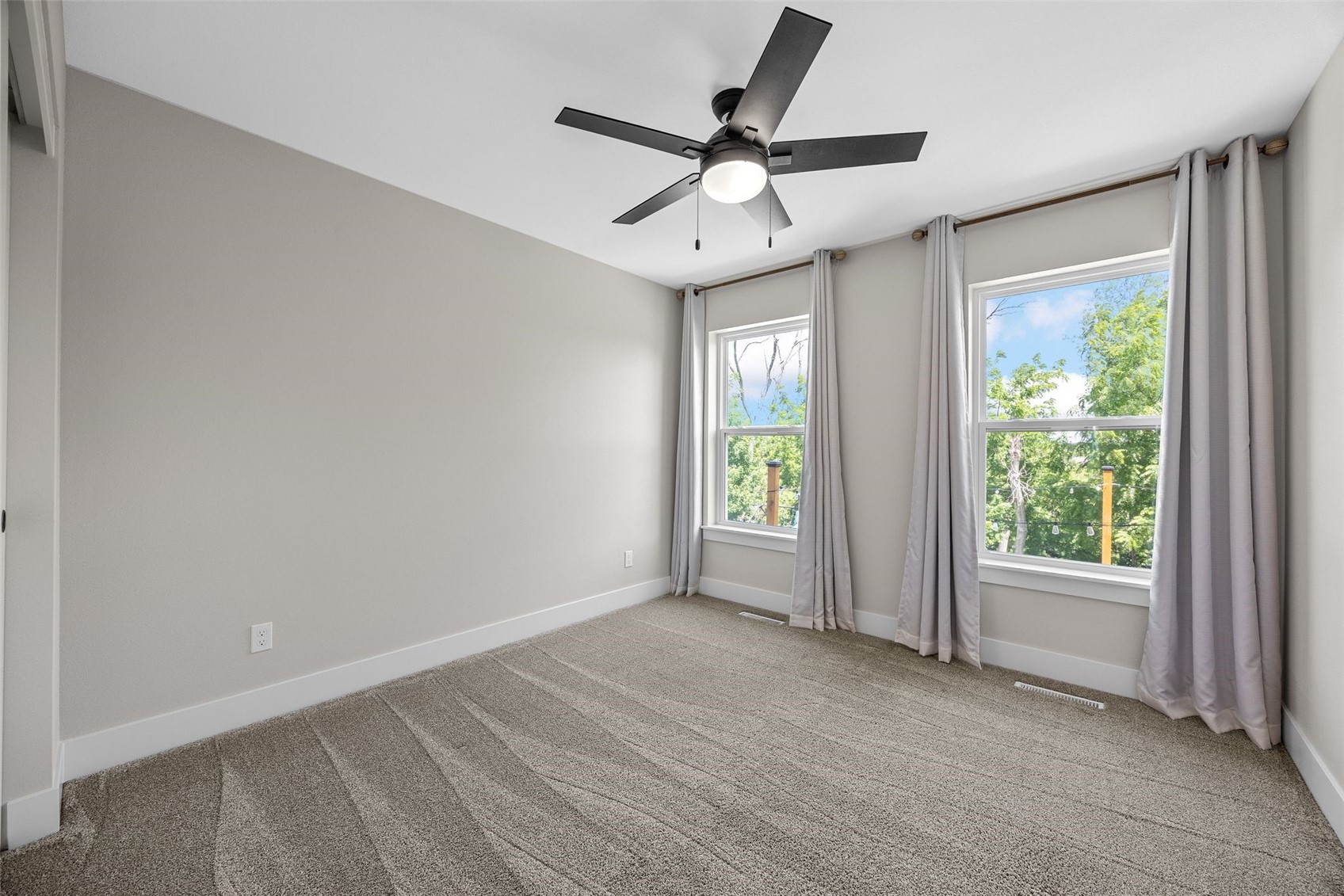 7202 Country Ridge Drive NW Cedar Rapids IA 52405