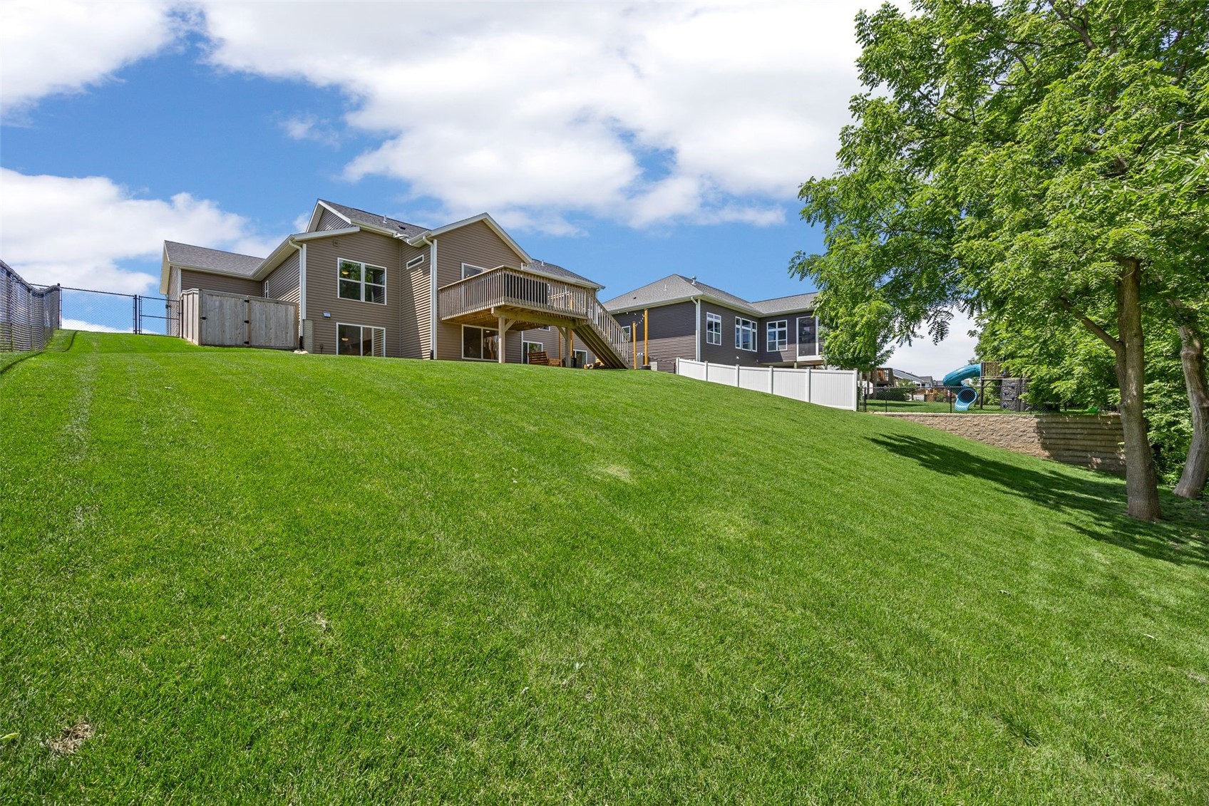 7202 Country Ridge Drive NW Cedar Rapids IA 52405