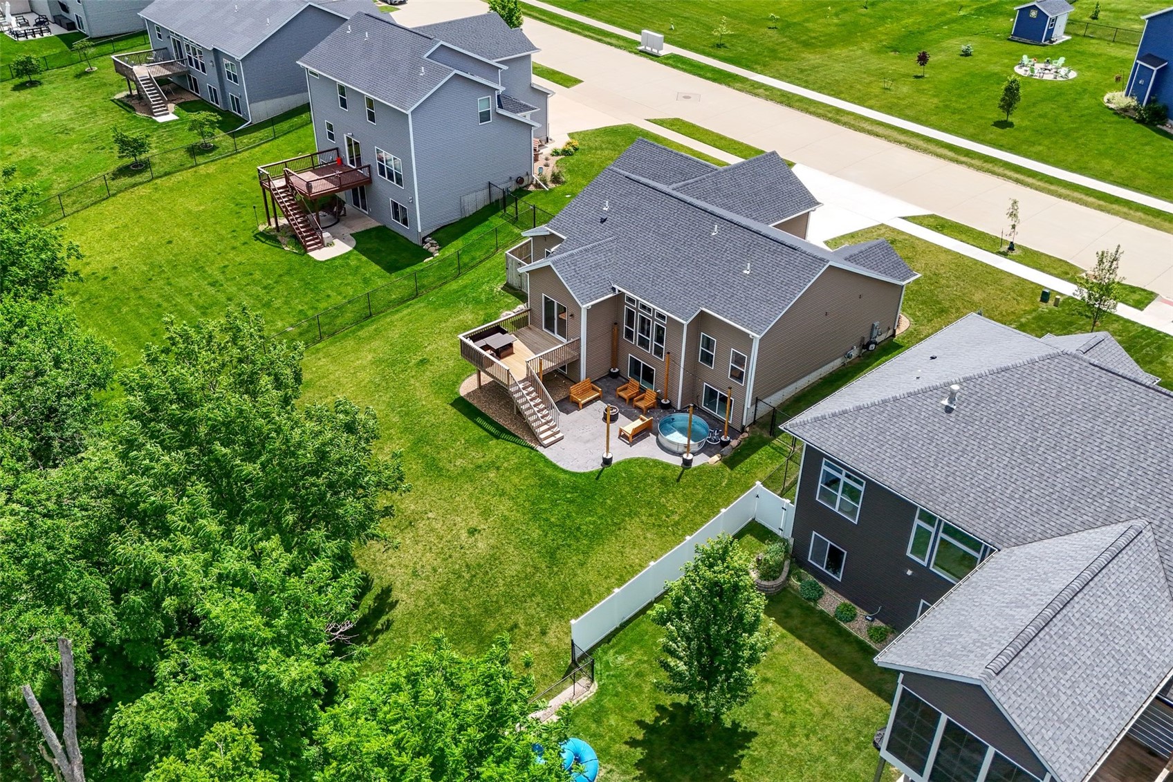 7202 Country Ridge Drive NW Cedar Rapids IA 52405