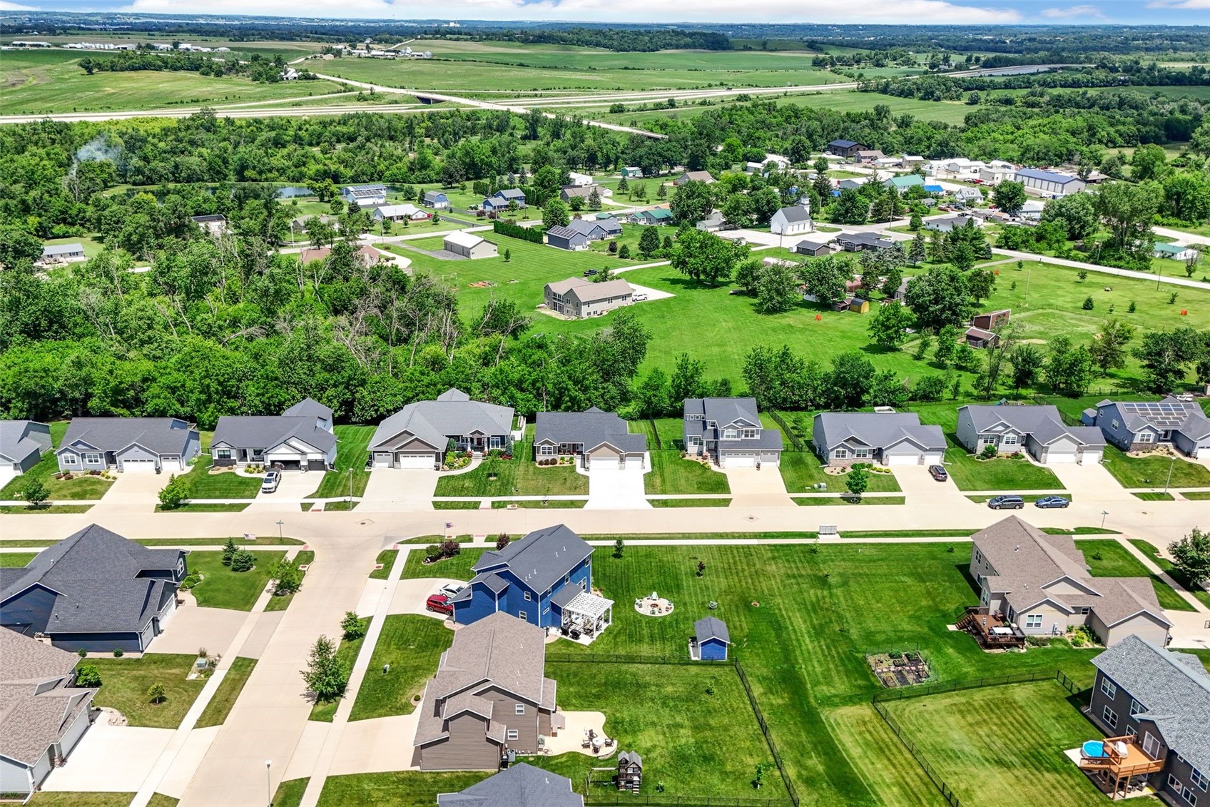 7202 Country Ridge Drive NW Cedar Rapids IA 52405