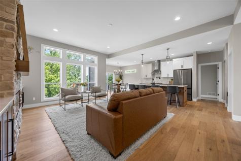 7202 Country Ridge Drive NW Cedar Rapids IA 52405
