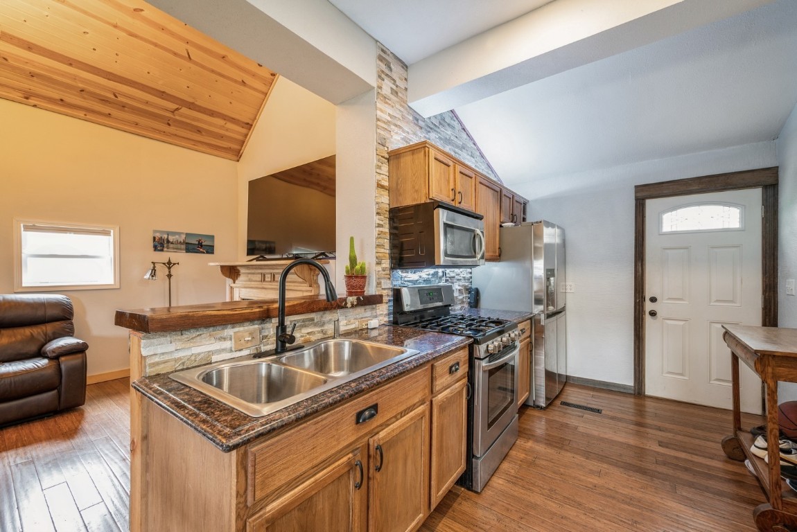 1341 8th Street Marion IA 52302