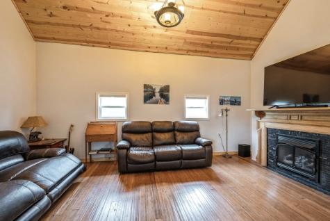 1341 8th Street Marion IA 52302