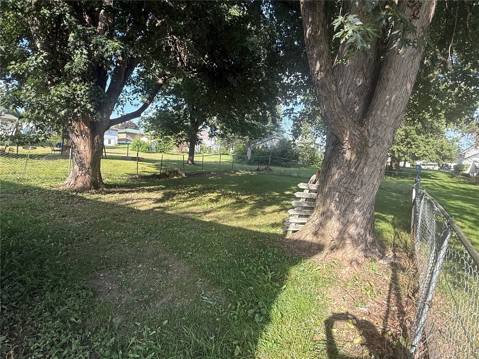 1511 4th Street Belle Plaine IA 52208